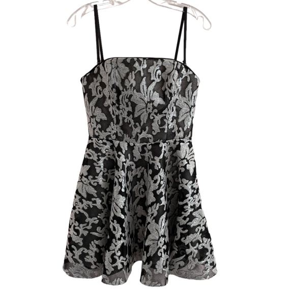 Bebe Sequin Dress Size 6 Removable Straps - Picture 2 of 5